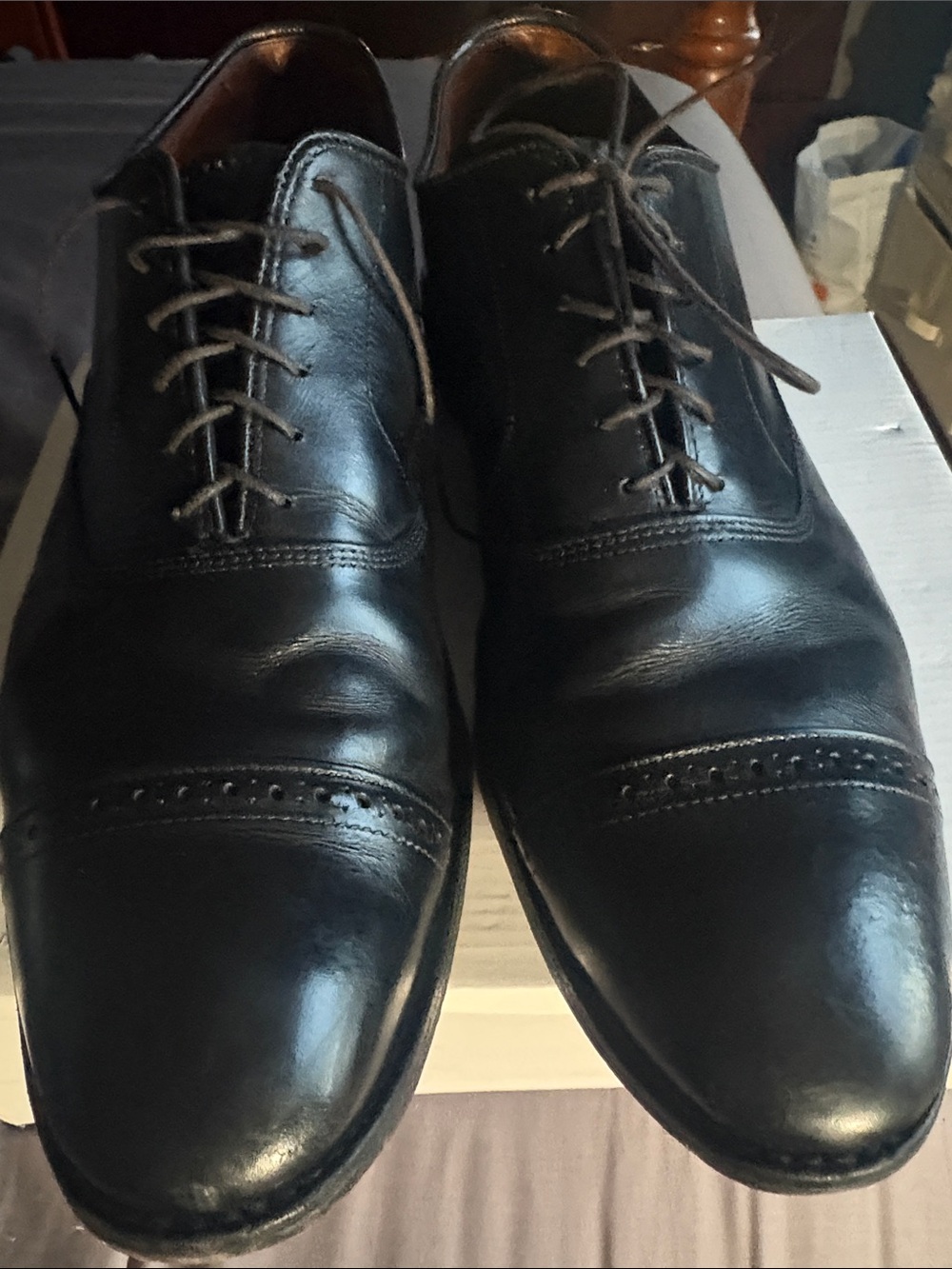 Allen Edmonds
Men's

 Black Leather Cap-Toe Oxford Dress Shoes